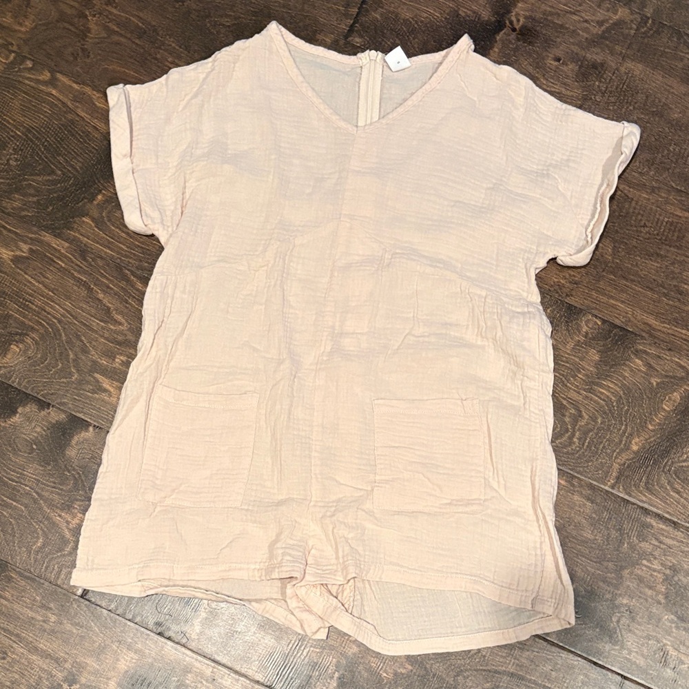Light Pink Short Sleeve Top